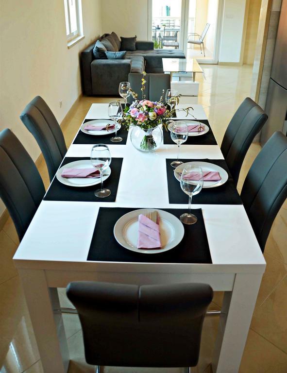 Apartment Luna Postira Ngoại thất bức ảnh
